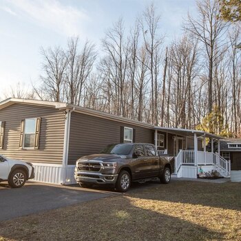 Thumbnail of mobile home