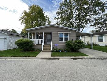 Thumbnail of mobile home