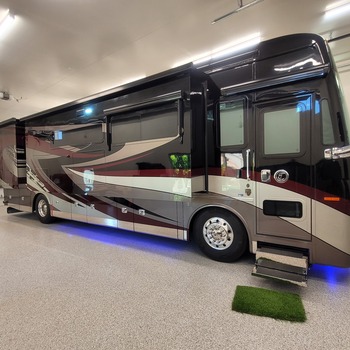 Thumbnail of RV
