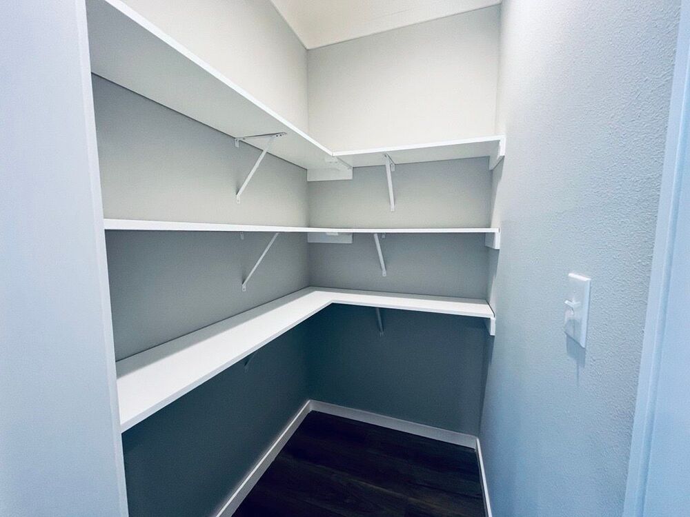 Walk-In Pantry
