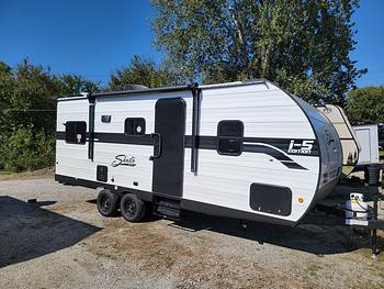 Thumbnail of RV