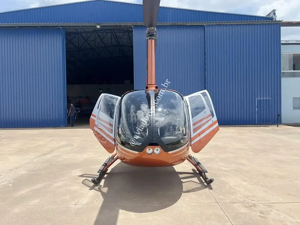 7384/robinson-r66-2022-flightmarket-id-7384-46546.webp