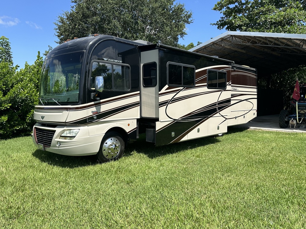Photo of Rv