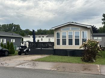 Thumbnail of mobile home