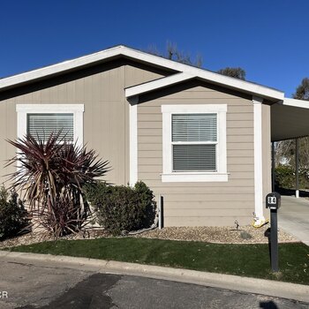 Thumbnail of mobile home