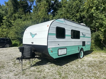 Thumbnail of RV