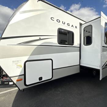 Thumbnail of RV