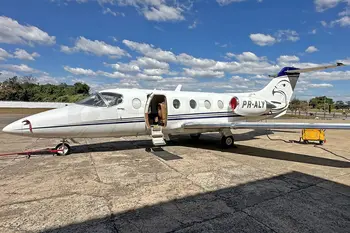 7722/beechcraft-beechjet-400a-1991-flightmarket-id-7722-19400.webp
