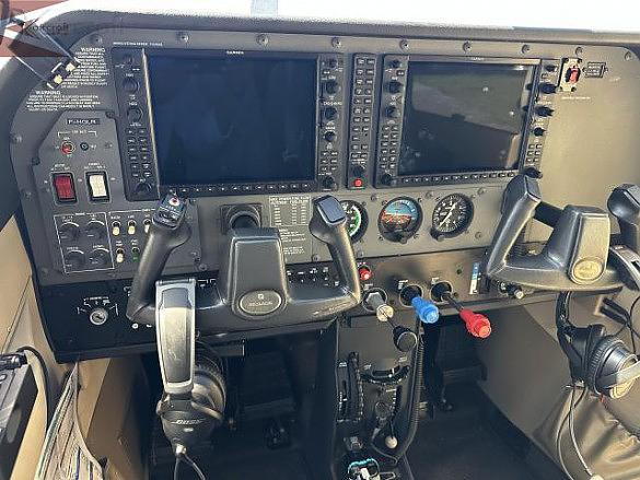 t182-turbo-skylane__7.jpg