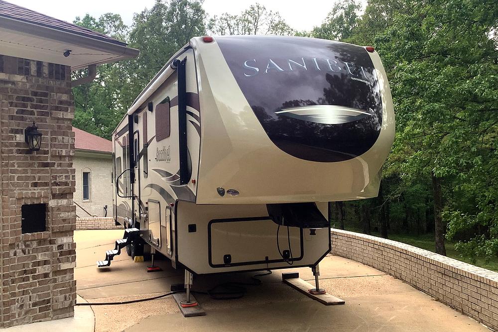 Photo of Rv