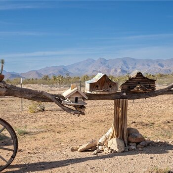 Thumbnail of mobile home