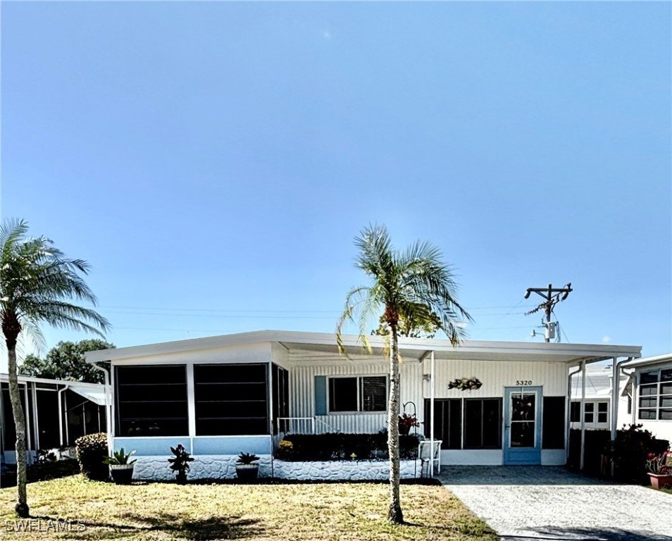Photo of Mobile Home