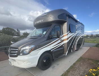 Thumbnail of RV