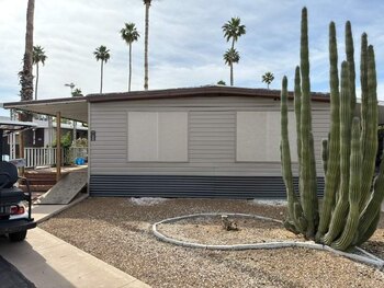 Thumbnail of mobile home