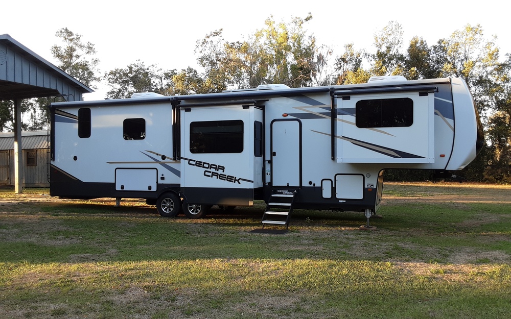 Photo of Rv