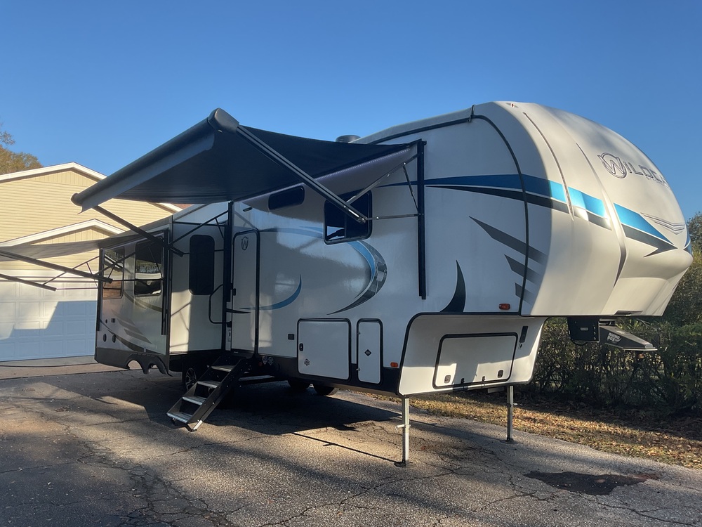 Photo of Rv