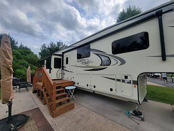 Thumbnail of RV