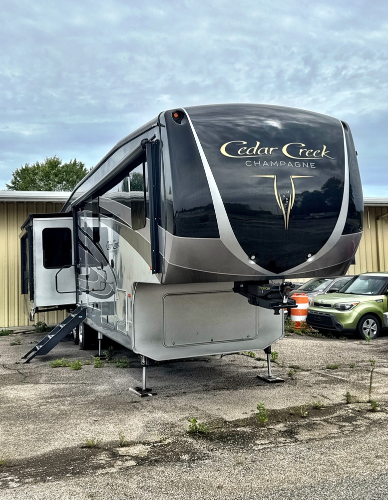Photo of Rv