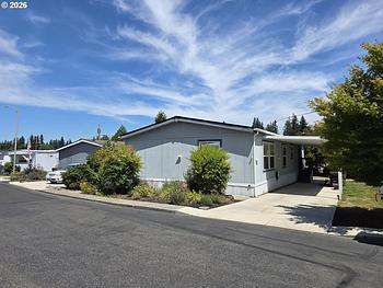 Photo of 12-2110 Warm and Inviting! 3brm/2ba Home in Family Community