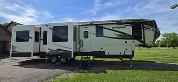 Thumbnail of RV