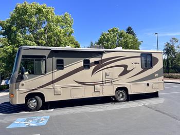 Thumbnail of RV