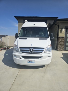Thumbnail of RV