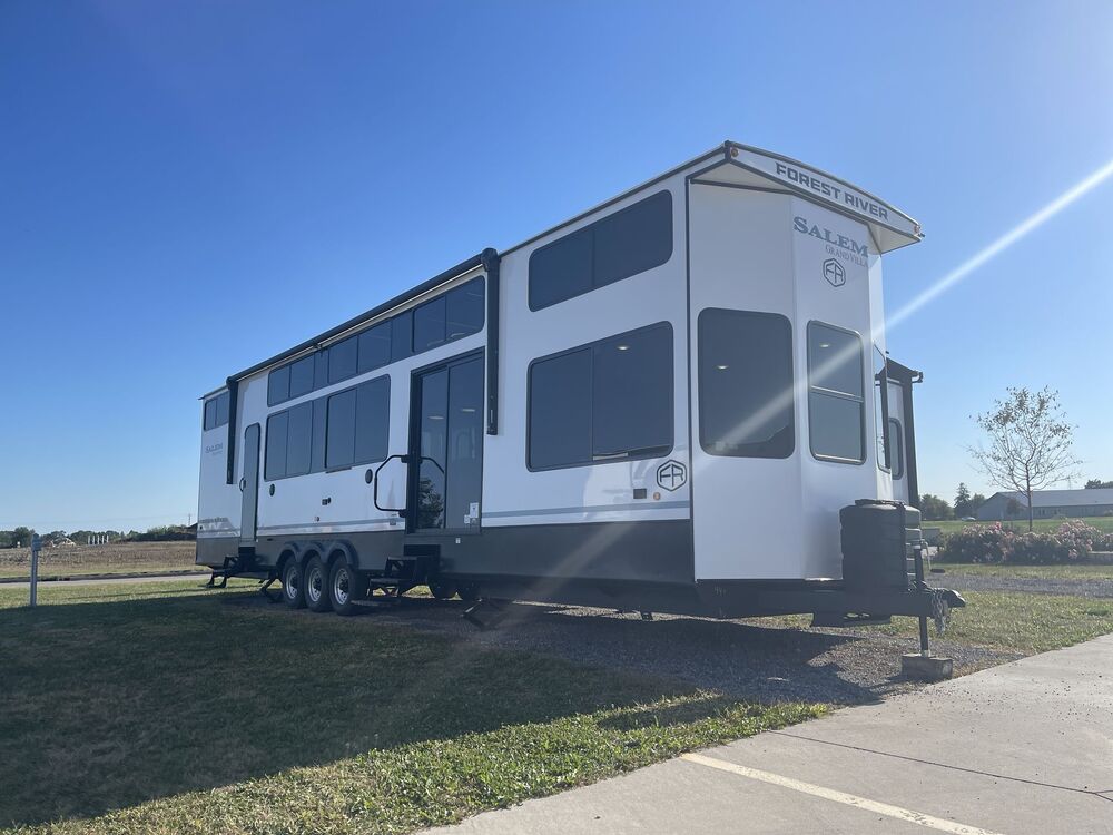 Photo of Rv