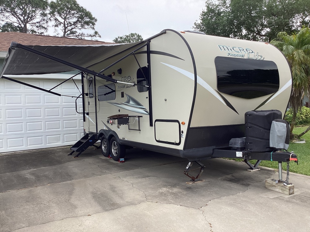 Photo of Rv