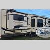 RV for Sale: 2019 Cardinal Luxury 3950TZX