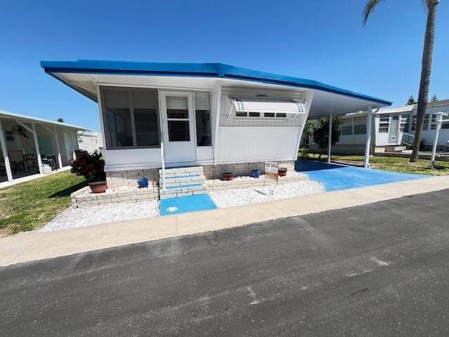 Photo of Mobile Home