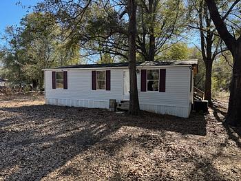 Photo of Cute Land & Home! Close to Town! Recent Refurb!