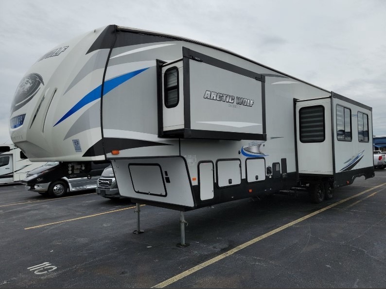 Photo of Rv
