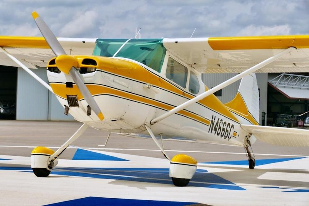 N4666C_4.jpg