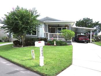 Thumbnail of mobile home