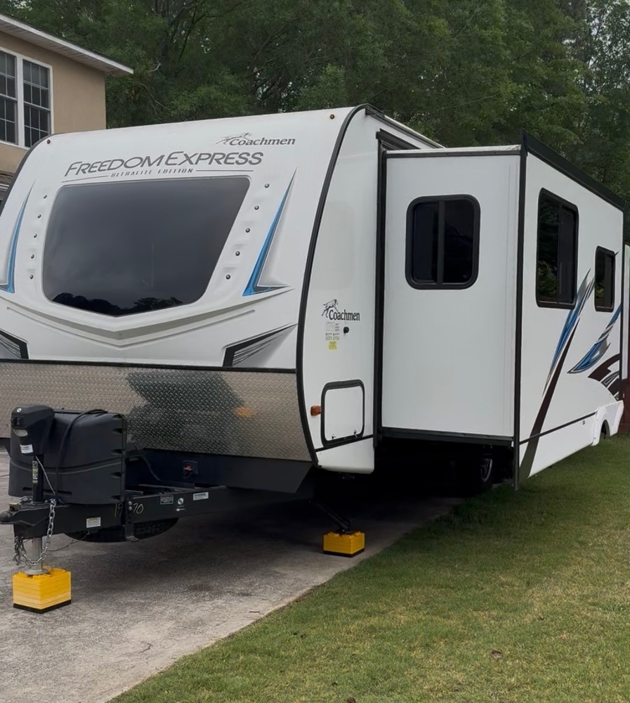 Photo of Rv