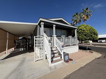 Thumbnail of mobile home