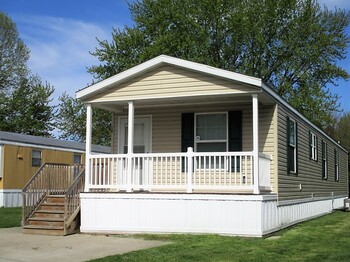 Thumbnail of mobile home