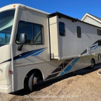 Thumbnail of RV