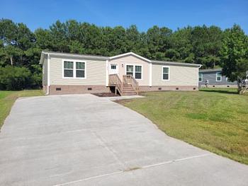 Thumbnail of mobile home