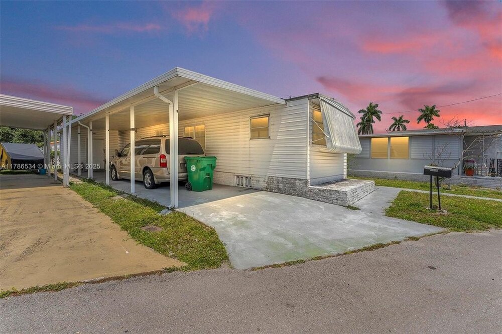 Photo of Mobile Home