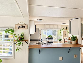 Photo of 2 Bed 1 Bath 1977 Mobile Home