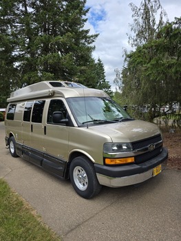 Thumbnail of RV