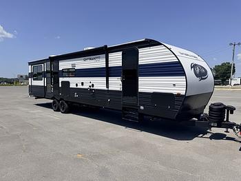 Thumbnail of RV