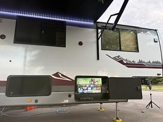 Thumbnail of RV