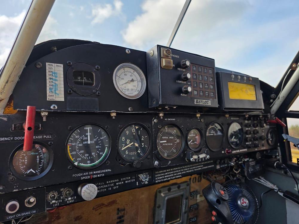 1976 Piper PA 25-235 PD 12 edit.jpg