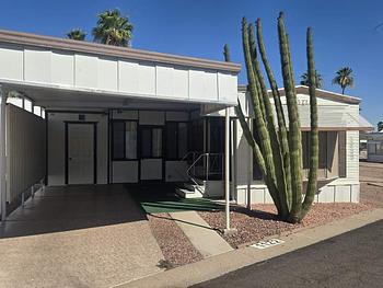 Thumbnail of mobile home