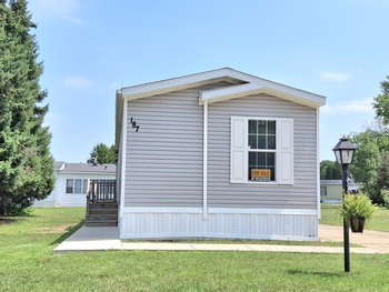 Thumbnail of mobile home