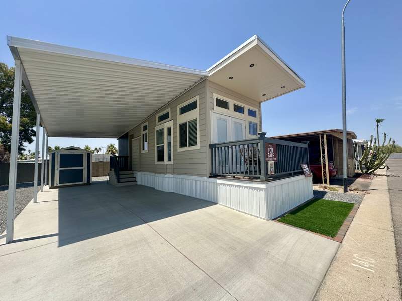 Photo of Mobile Home