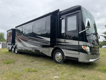 Thumbnail of RV