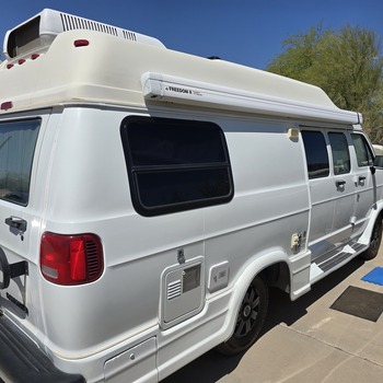 Thumbnail of RV